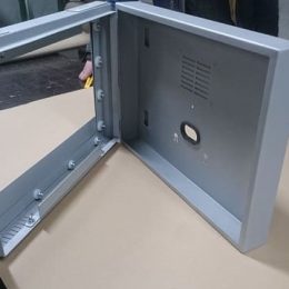 Корпуса защитные